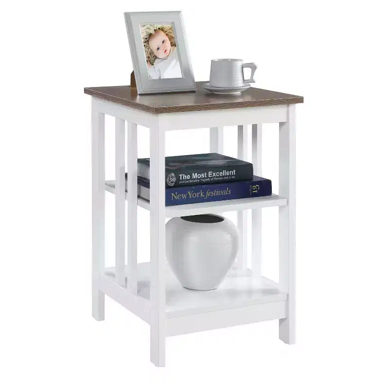 Table d'appoint en bois blanc avec 2 étagères – 60,3 cm H x 40 cm L, table de chevet compacte pour petits espaces