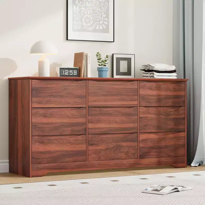 Commode en bois de 150 cm de large à 9 tiroirs avec poignées discrètes et plateau large – Meuble de rangement moderne